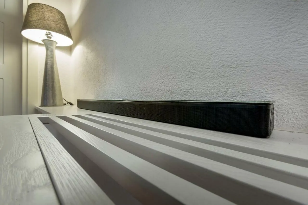 Cagliari Marina Harbour Guest House & Lounge